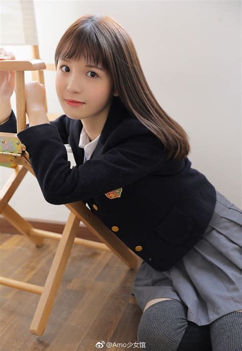 《小巷人家》首发预告 一方小院见证两代人烟火岁月	